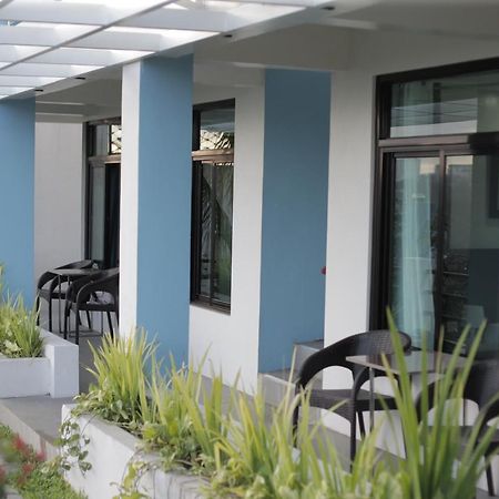 Hotel Casa Noah Tagaytay City Exterior foto