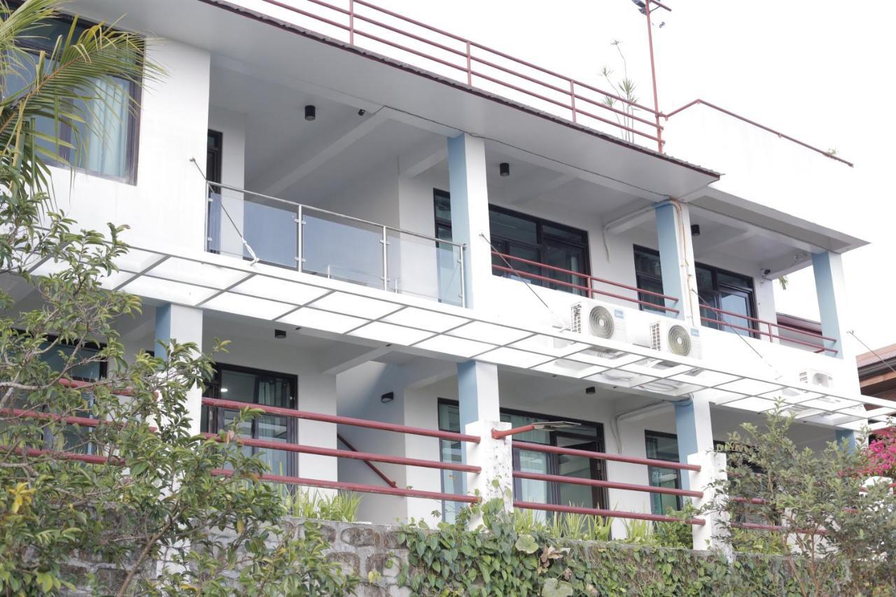 Hotel Casa Noah Tagaytay City Exterior foto